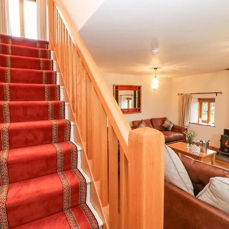 2 House Barn Holiday home
